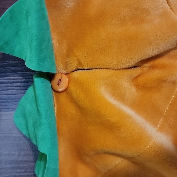 Baby Pumpkin Halloween Costume - Picture 3 of 3